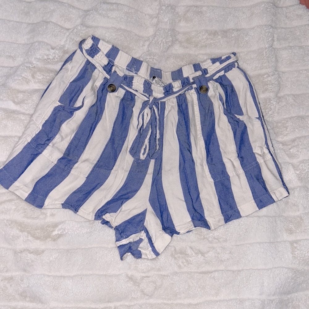 AE paper bag shorts